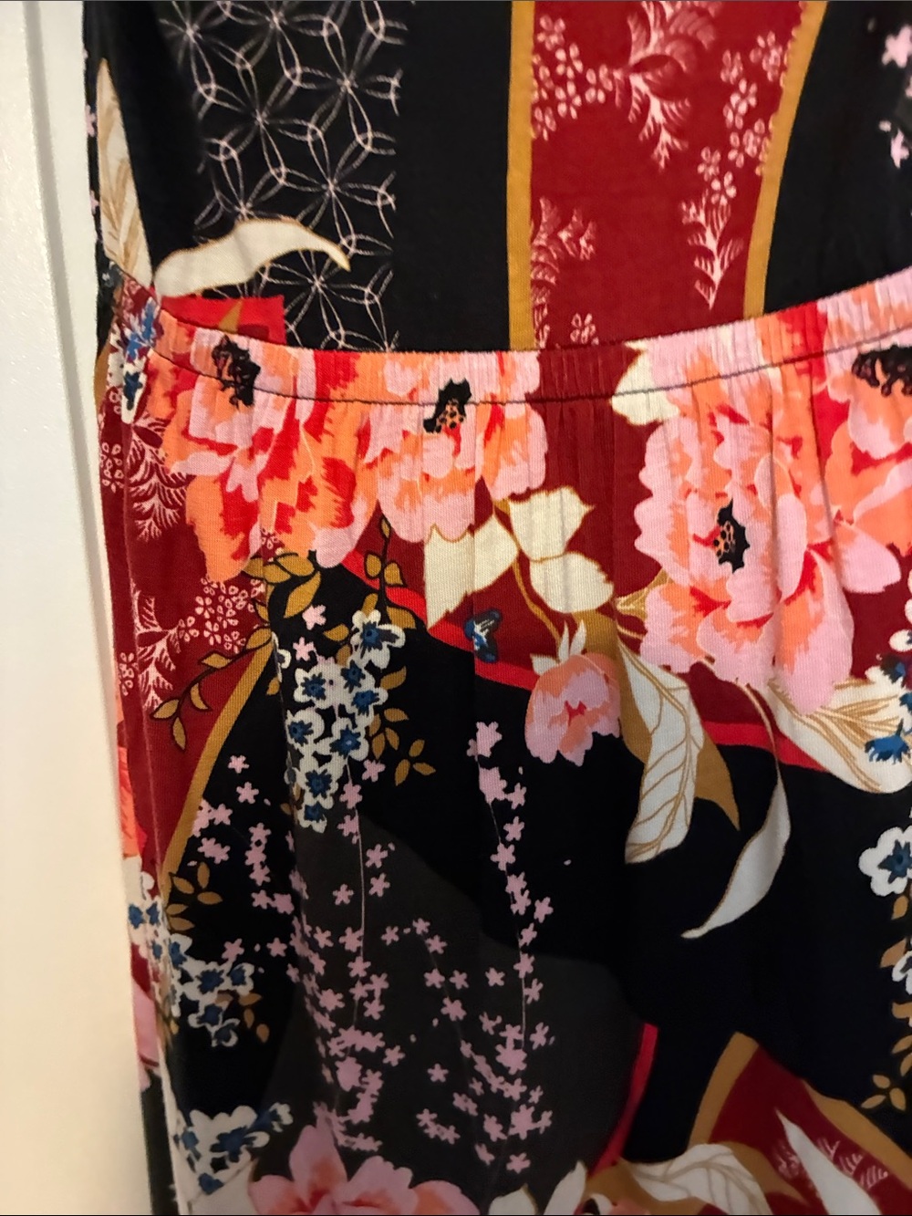 Express Black and Burgundy Floral Maxi Dress - Picture 3 of 7